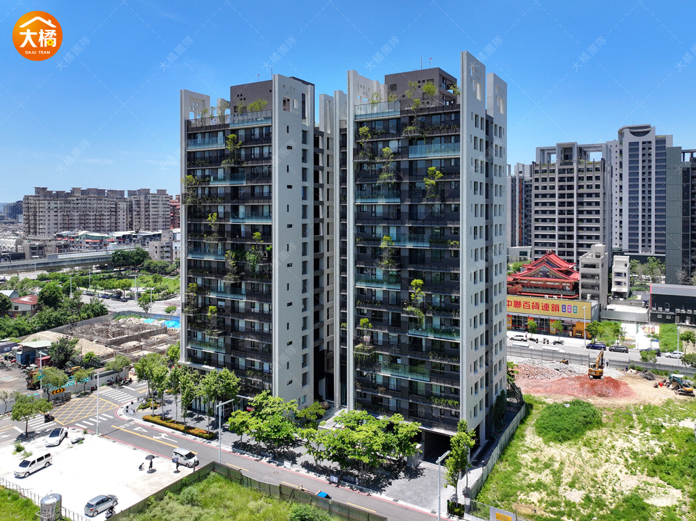 鉅虹深CASA-外觀