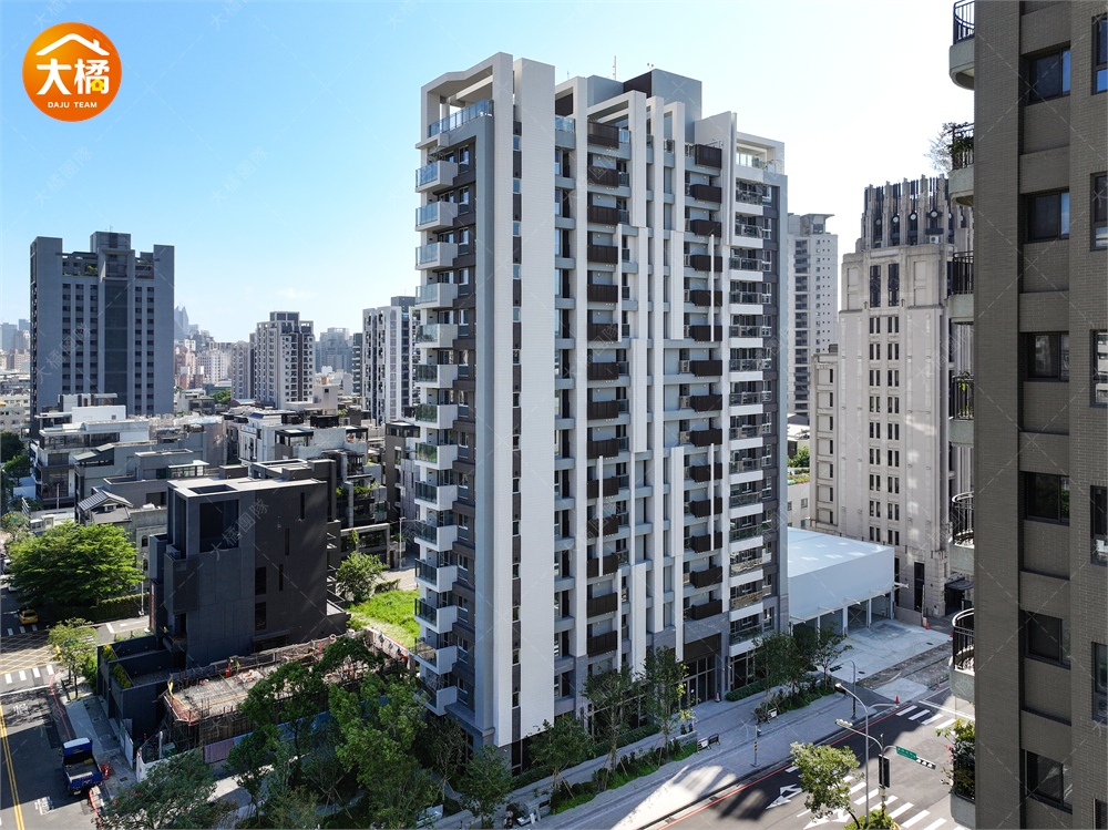 坤聯富TWIN PARK-建築外觀